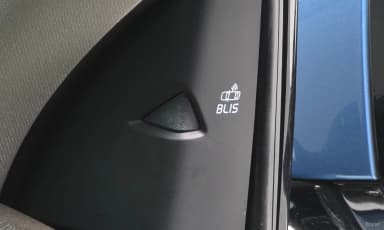 V40