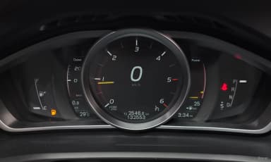V40