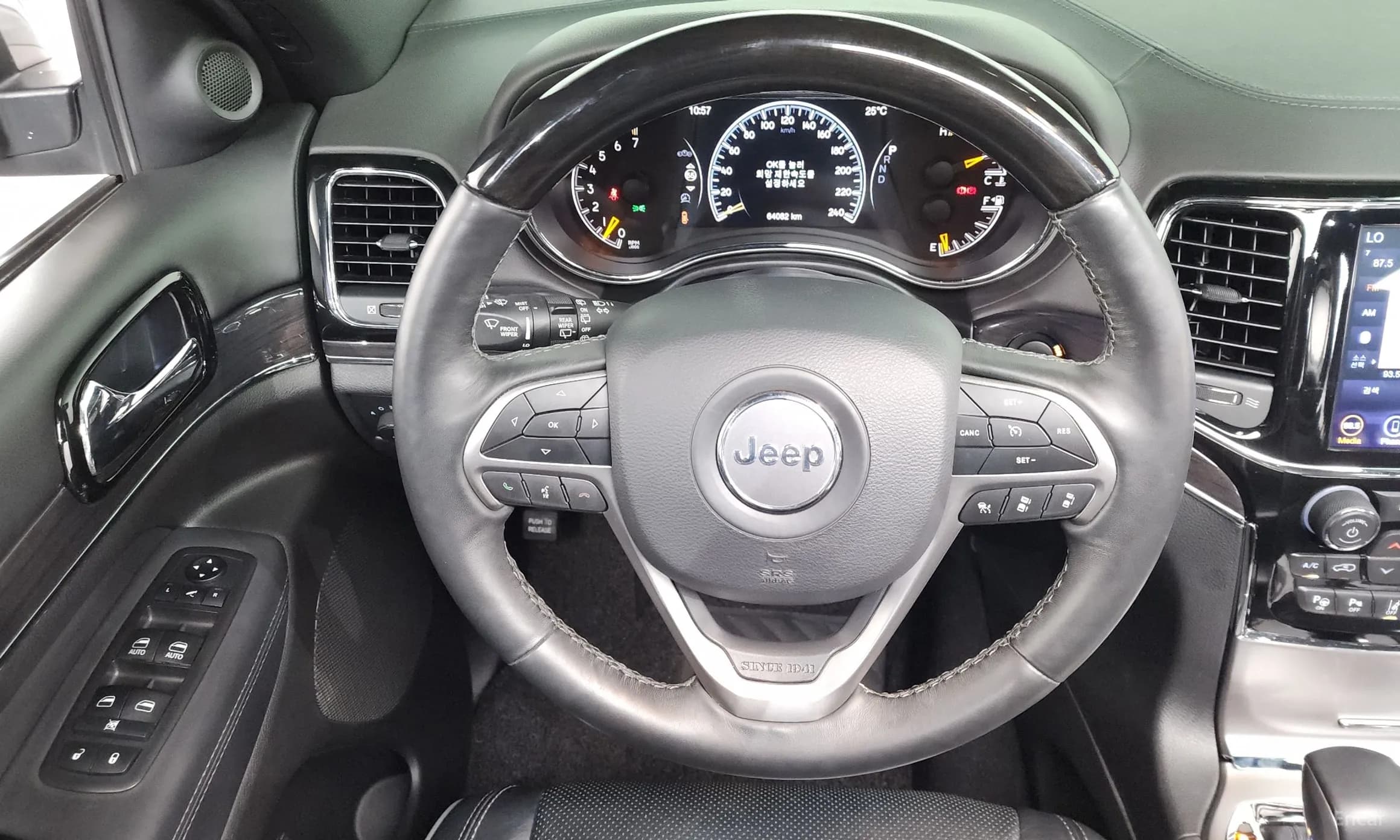 Grand Cherokee
