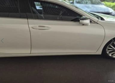 ES300h 7th Generation