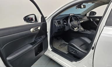CT200h