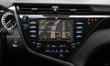 Camry (XV70)