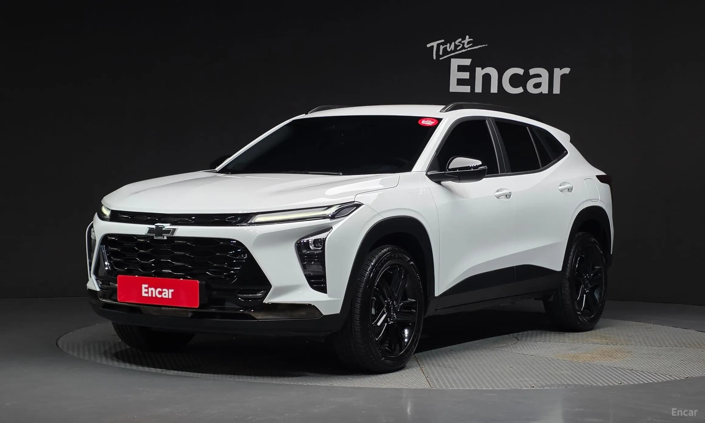 Trax Crossover