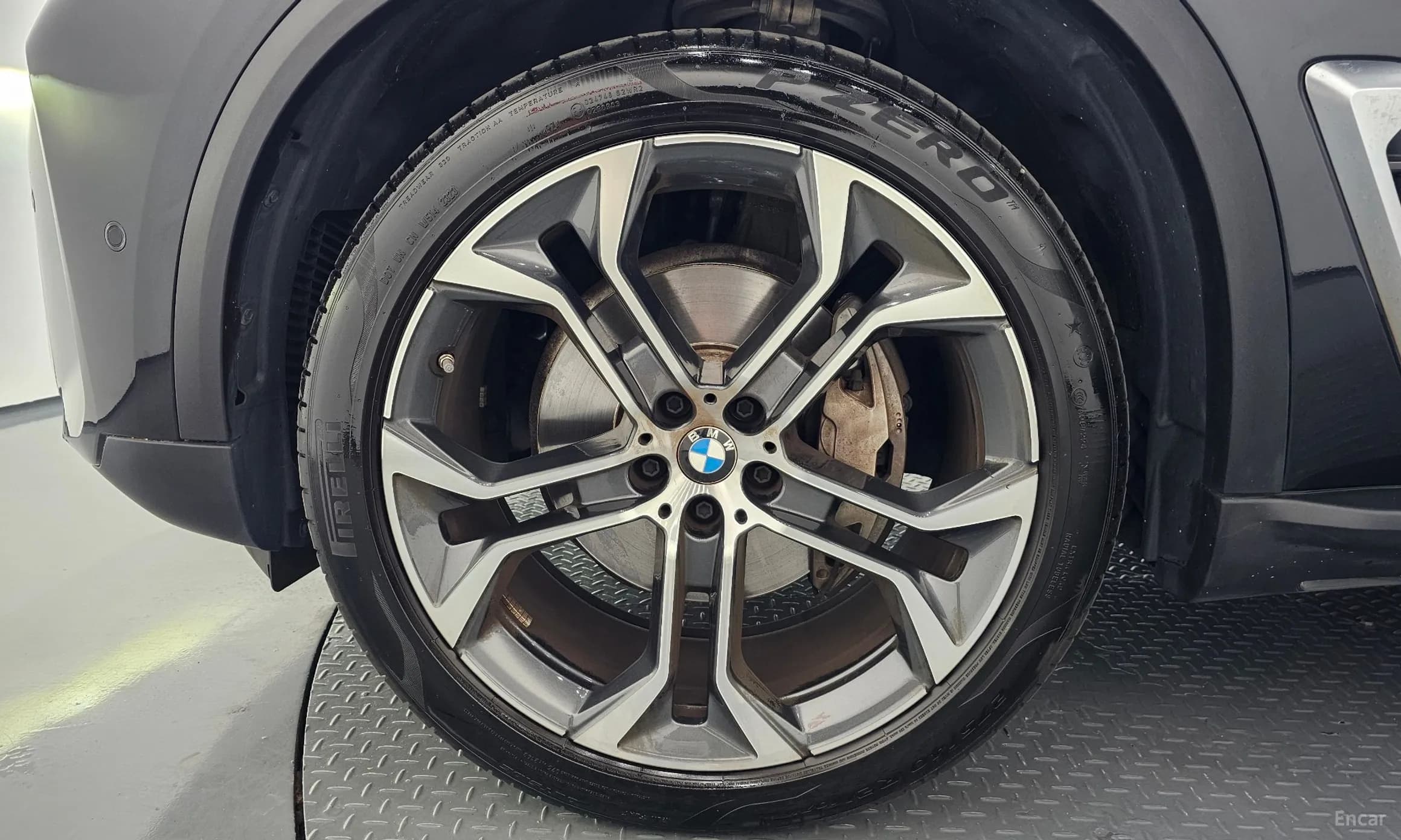 X5 (G05)