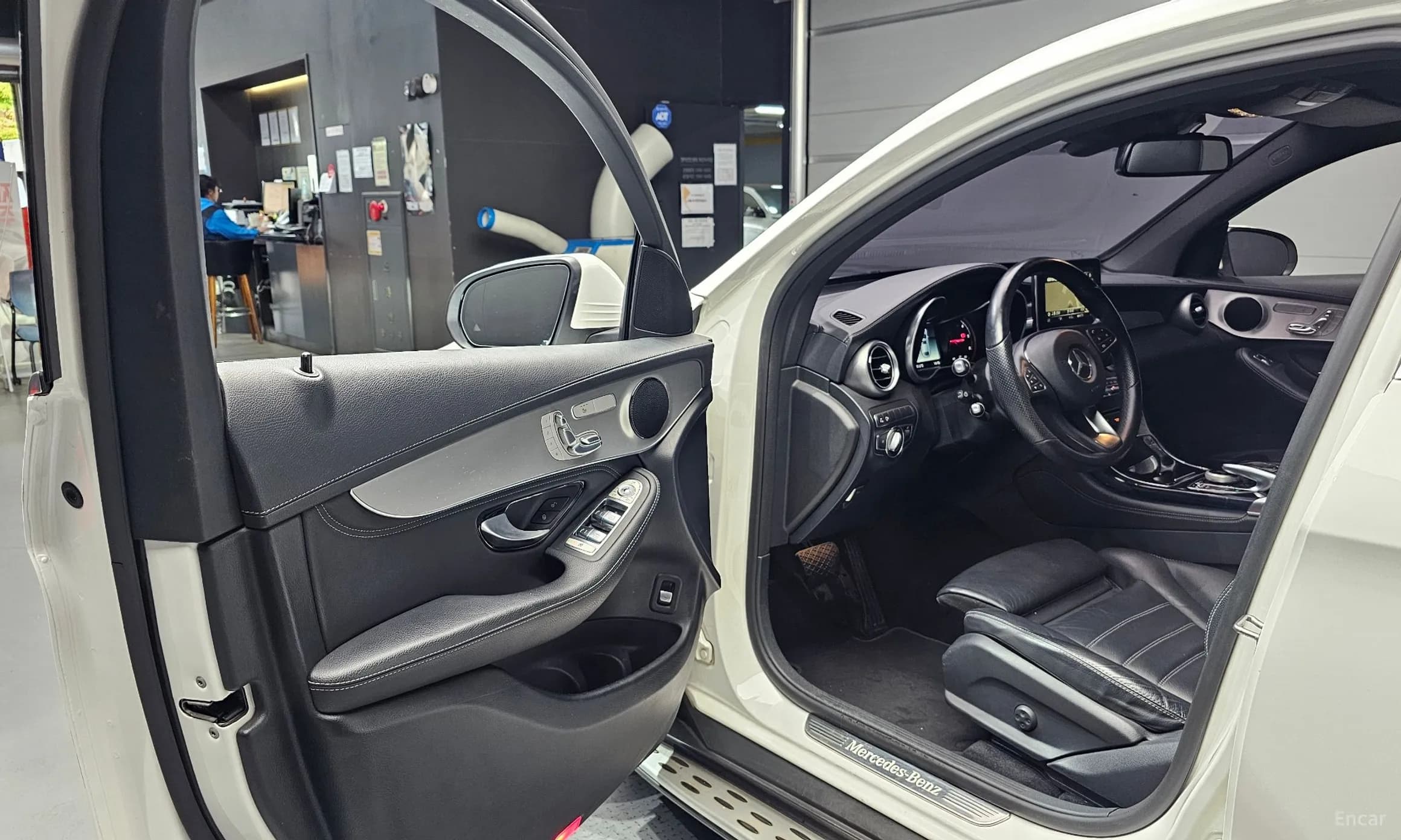 GLC-Class X253