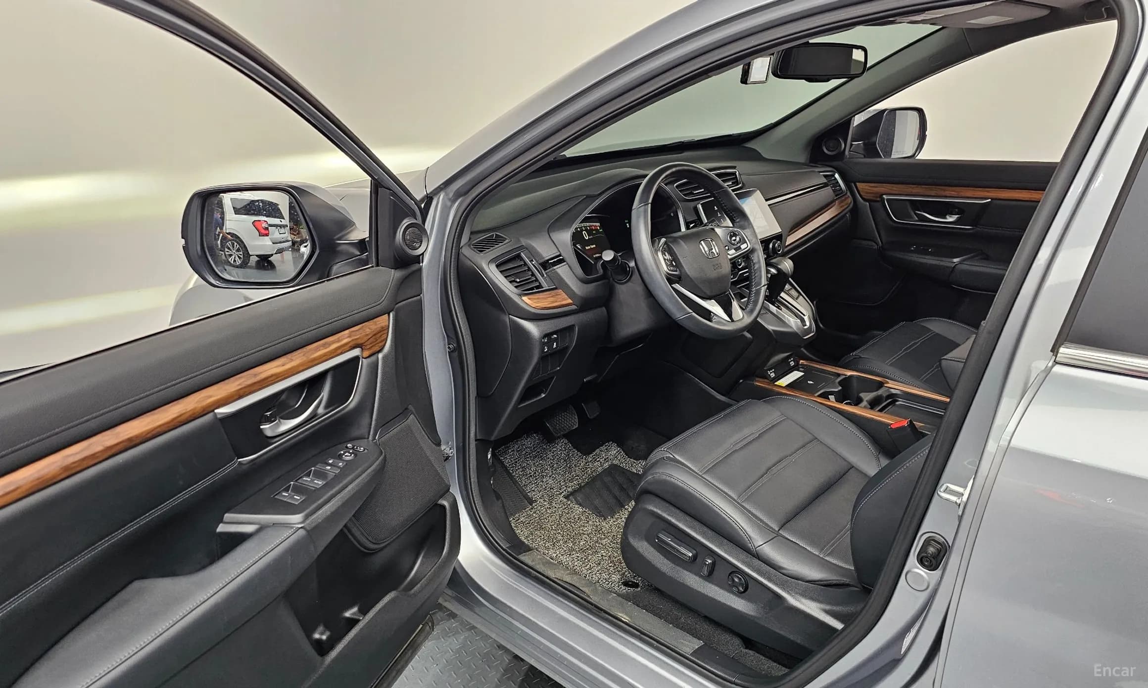 CR-V 5th generation
