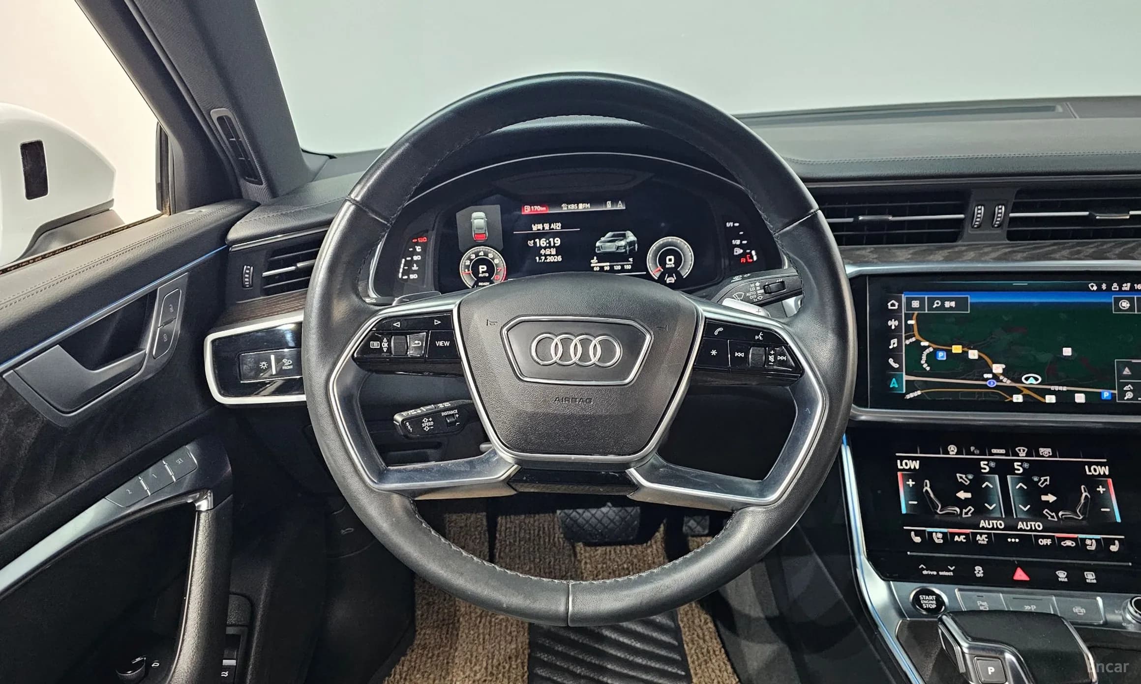 A6 (C8)