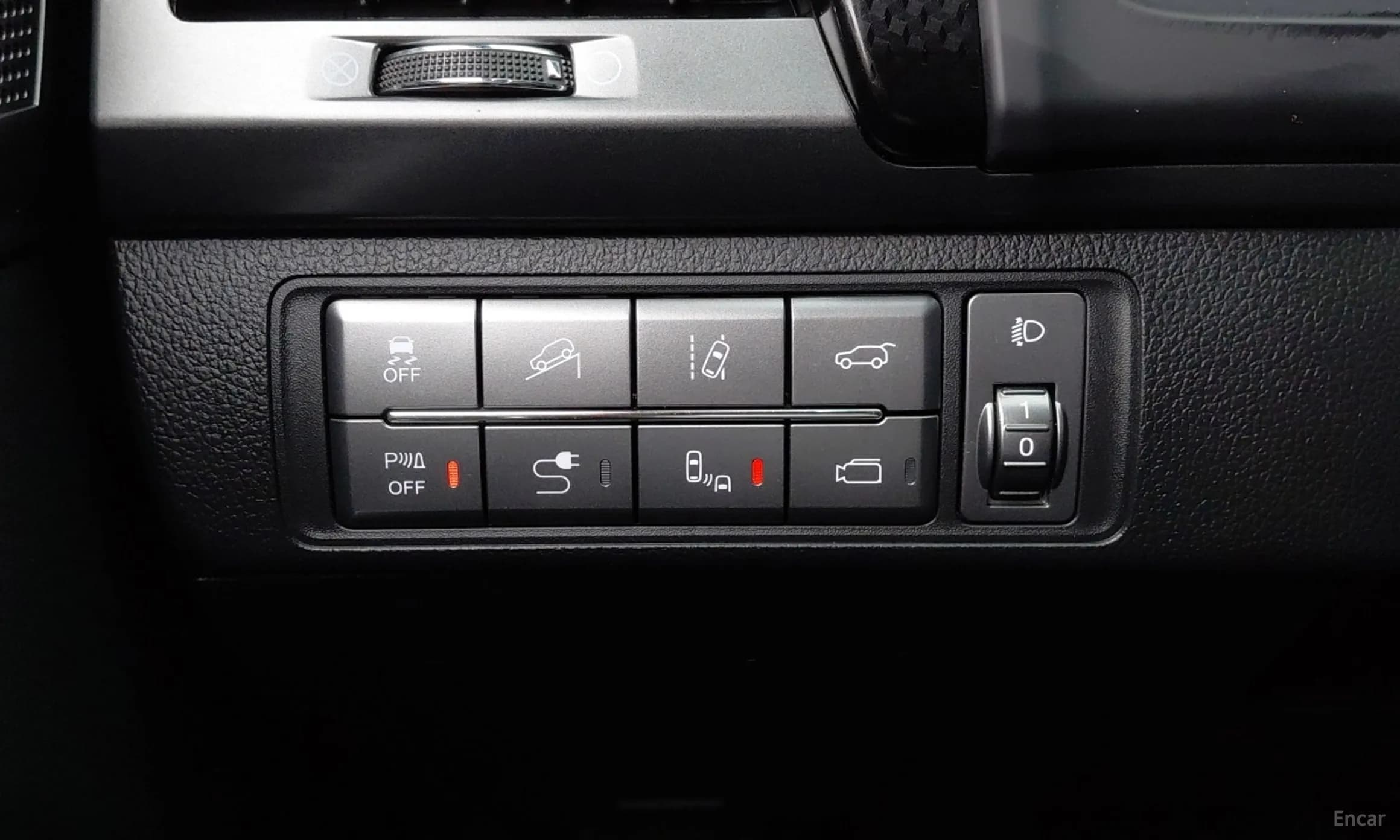 G4 Rexton