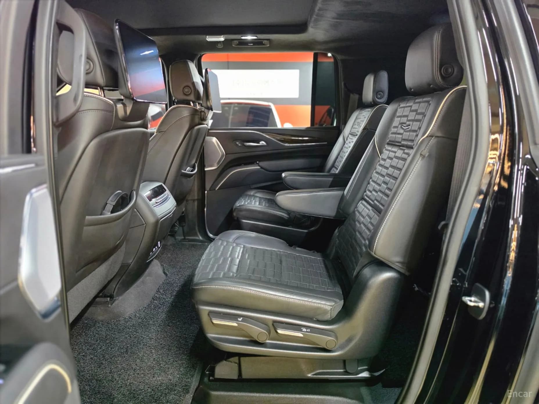 Escalade 5th Generation