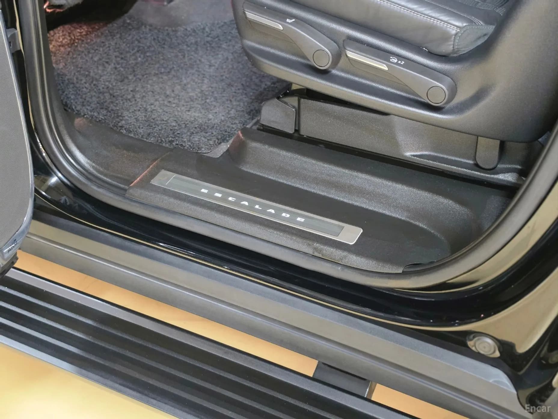 Escalade 5th Generation