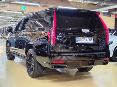Escalade 5th Generation