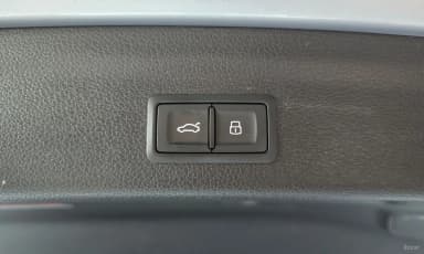Q3 (F3)