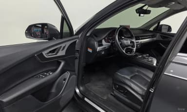 Q7 (4M)