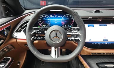 E-Class W214
