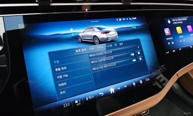 E-Class W214