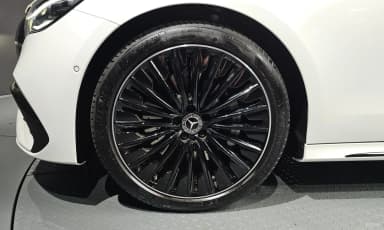 E-Class W214