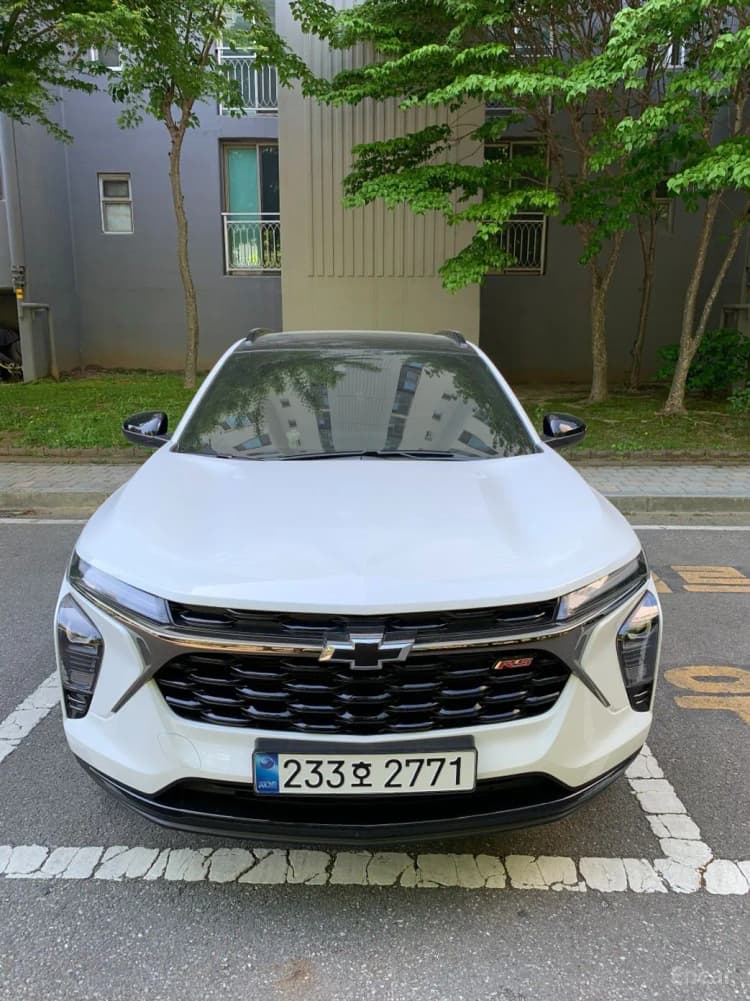 Trax Crossover
