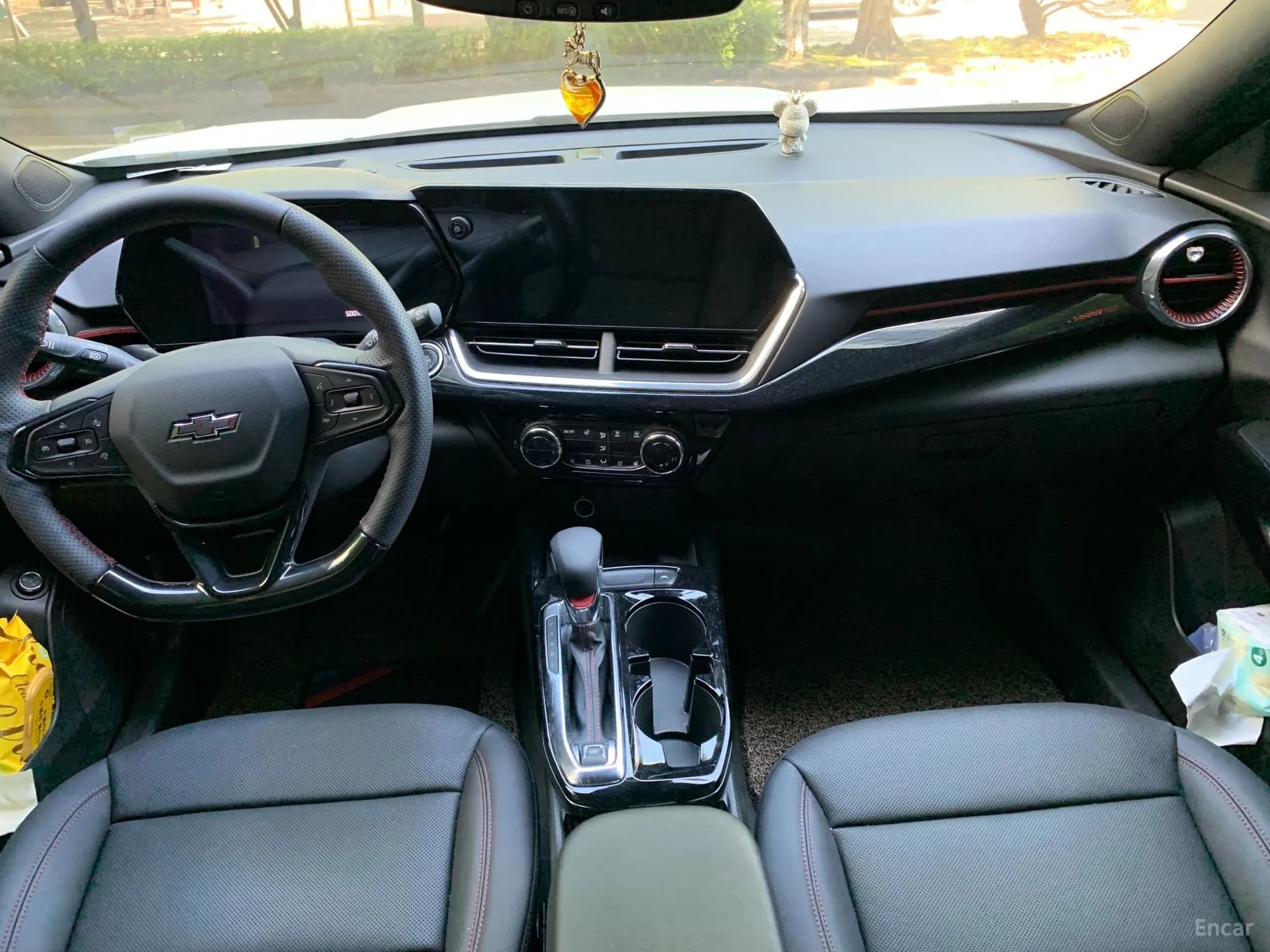 Trax Crossover