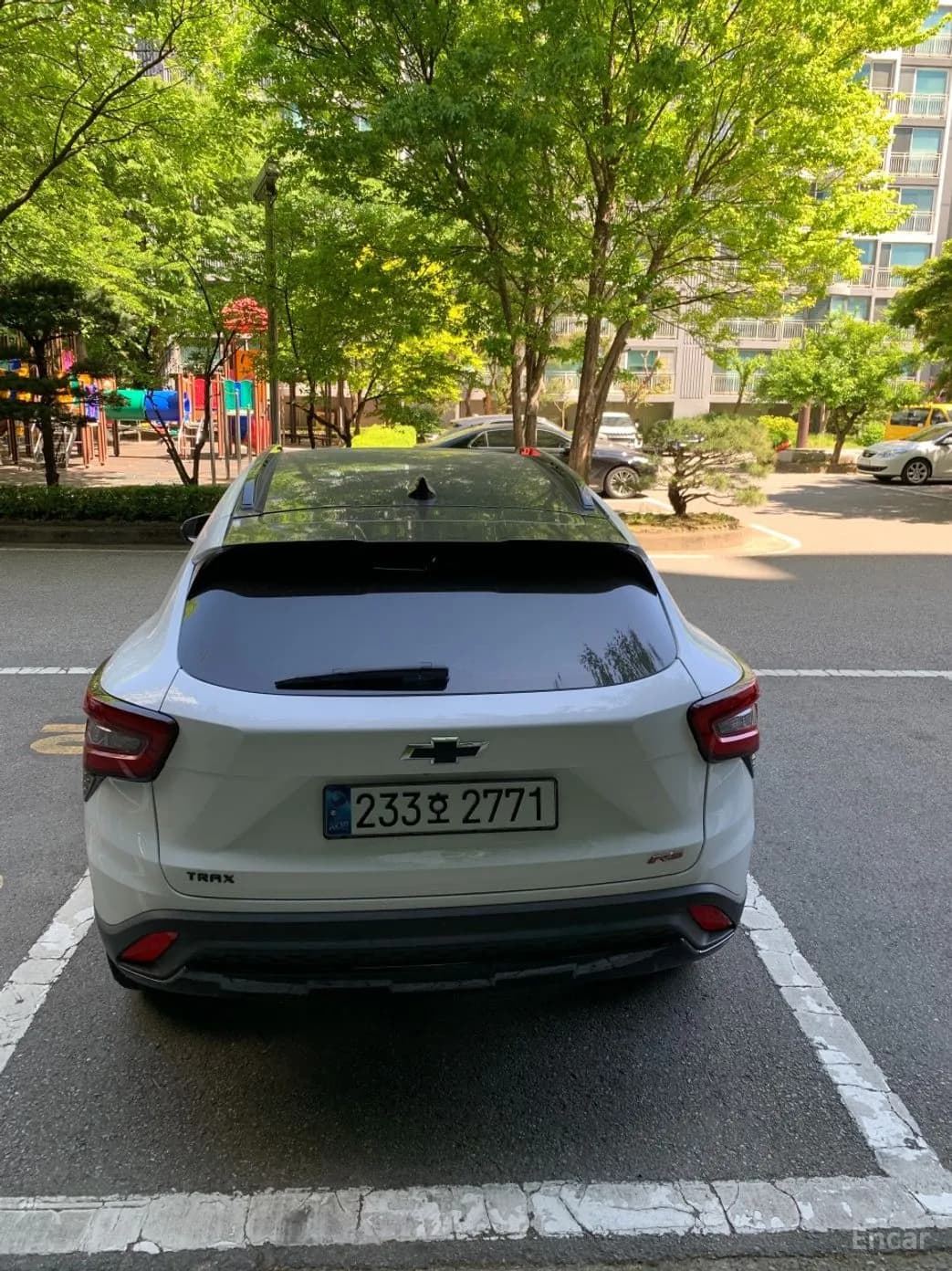 Trax Crossover