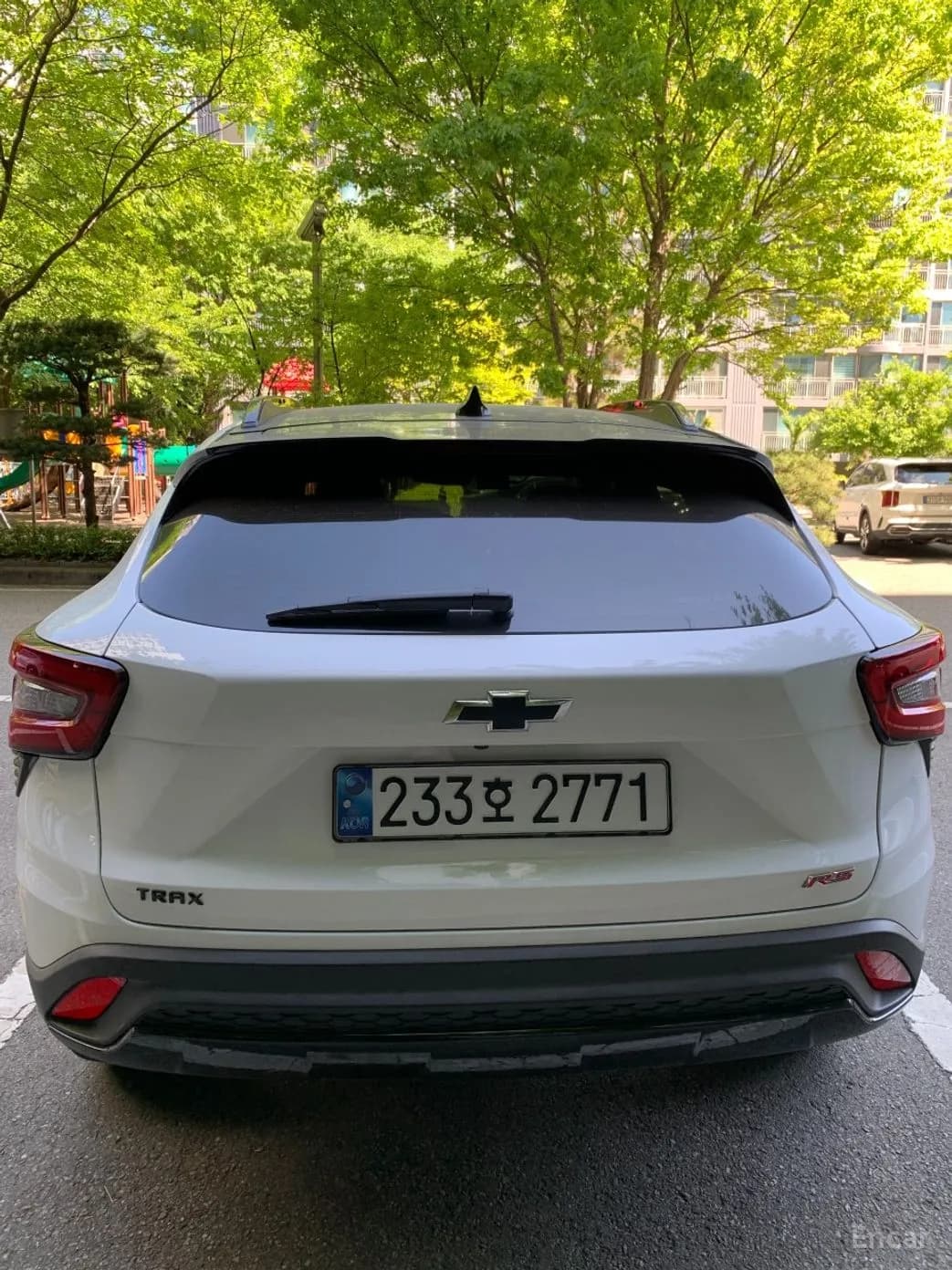 Trax Crossover