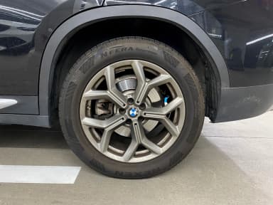 X4 (G02)