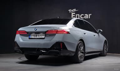 5 Series (G60)