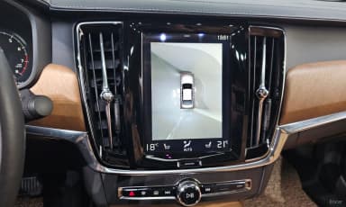 S90