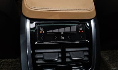 S90