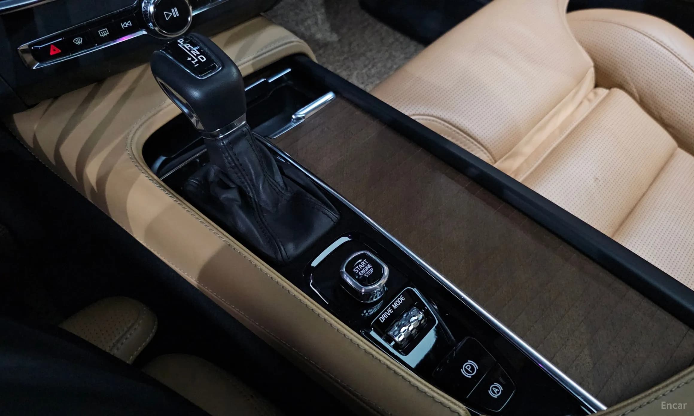 S90