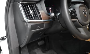 S90