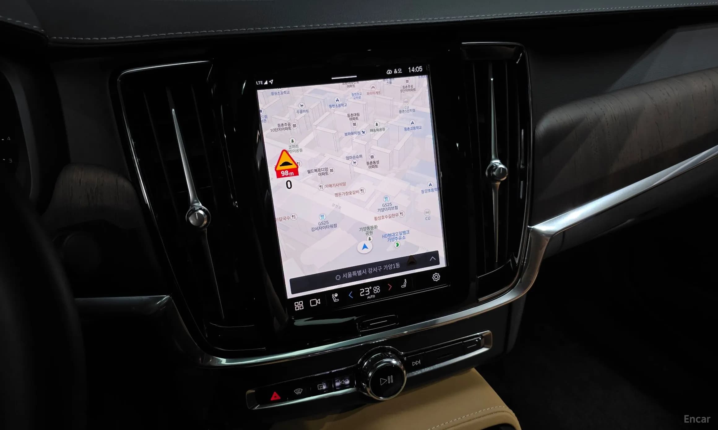 S90