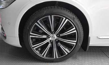 S90