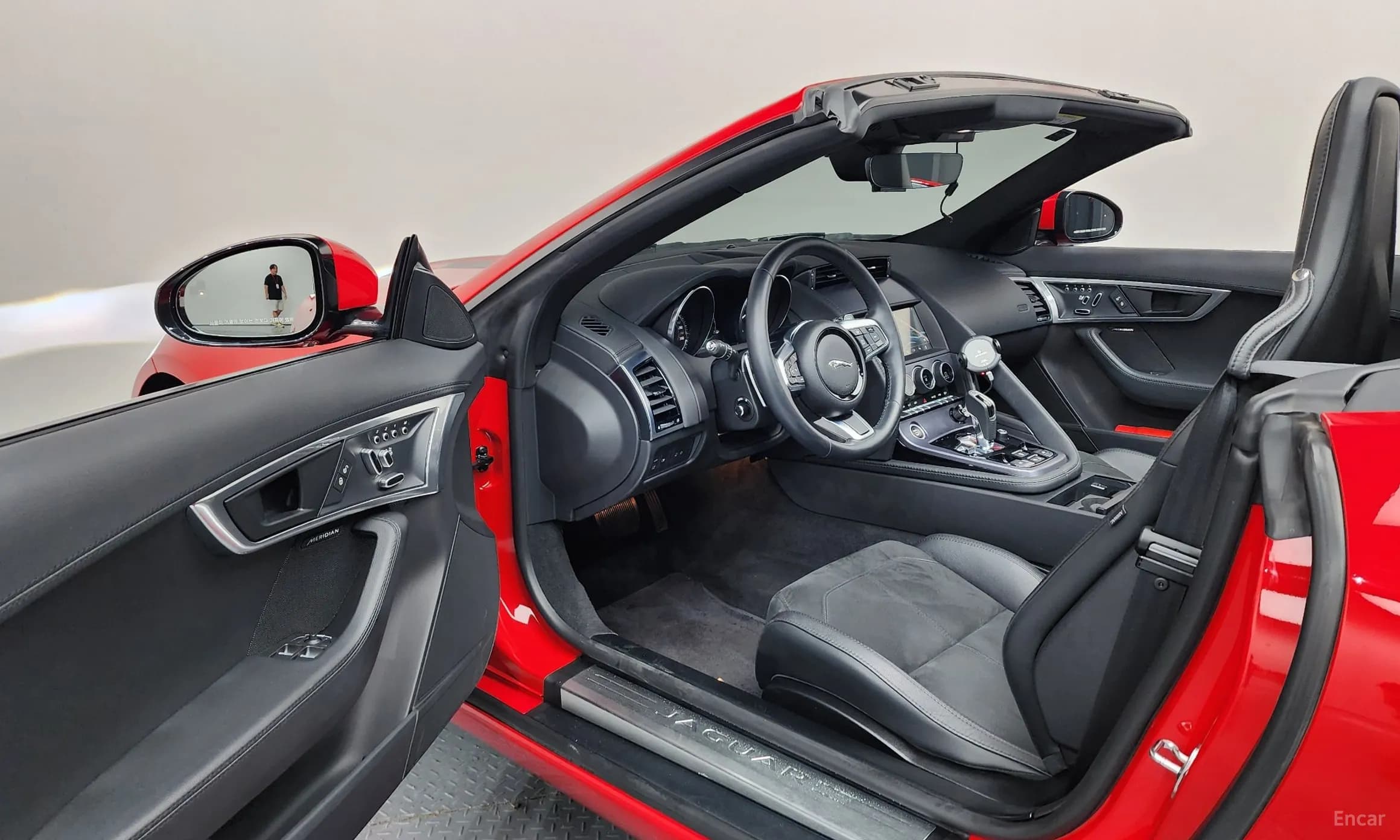 F-TYPE