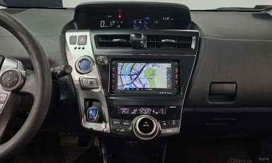 Prius V