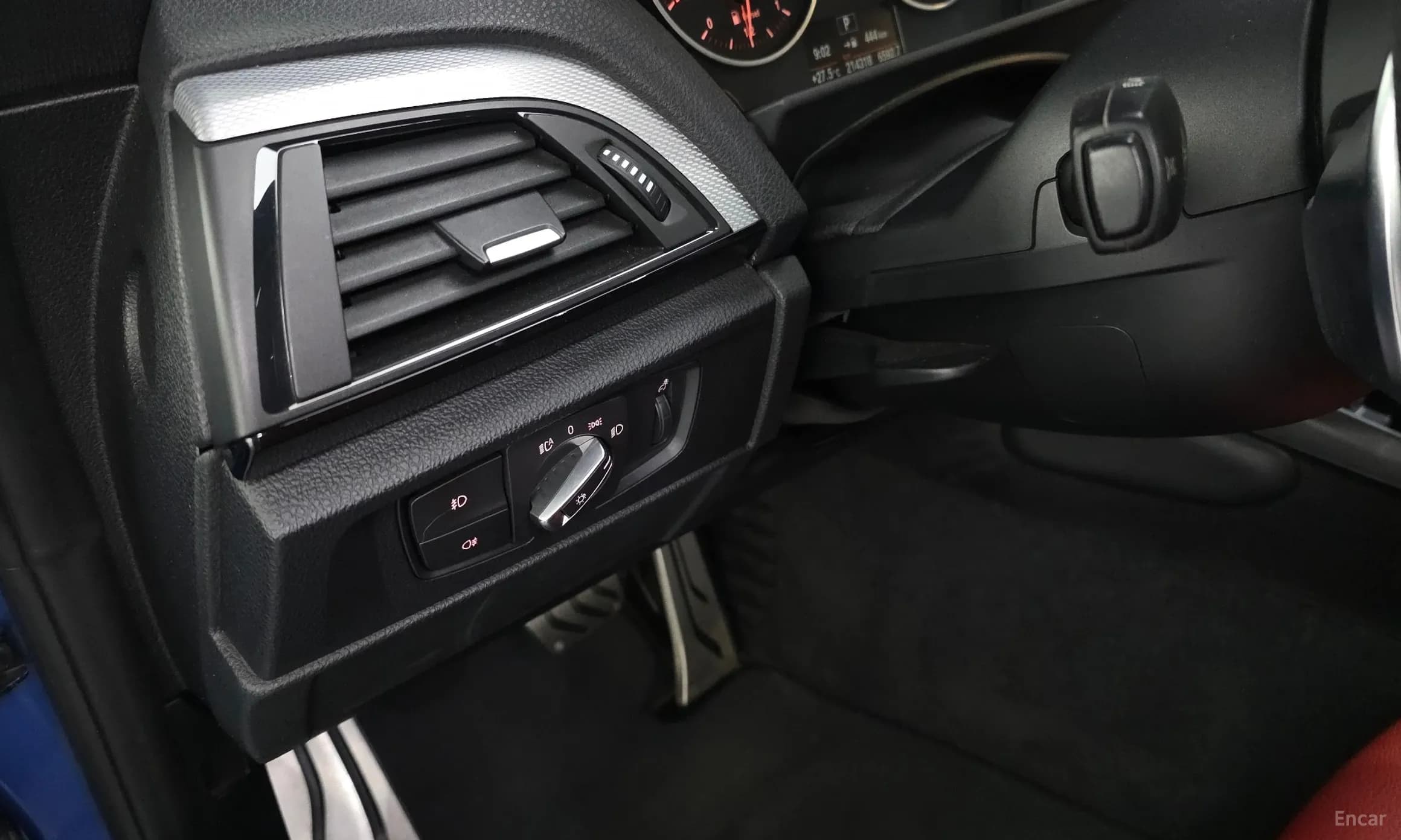 2 Series (F22)