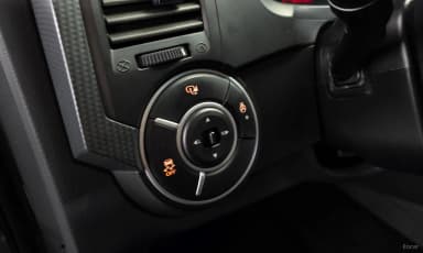 Korando Sports