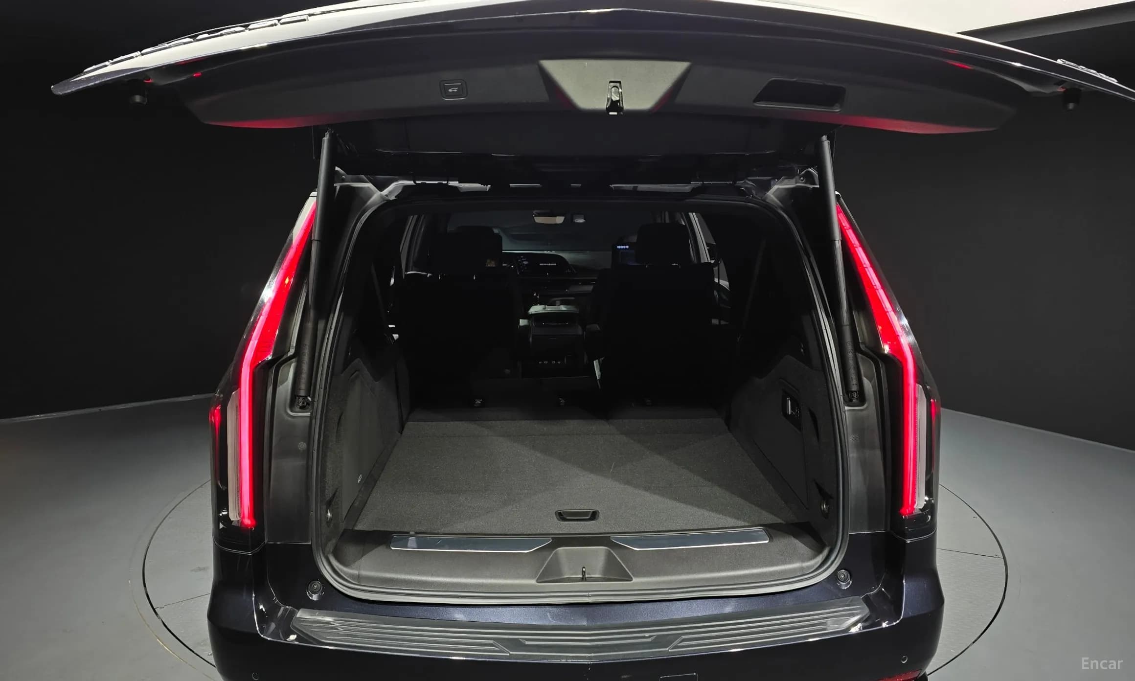 Escalade 5th Generation