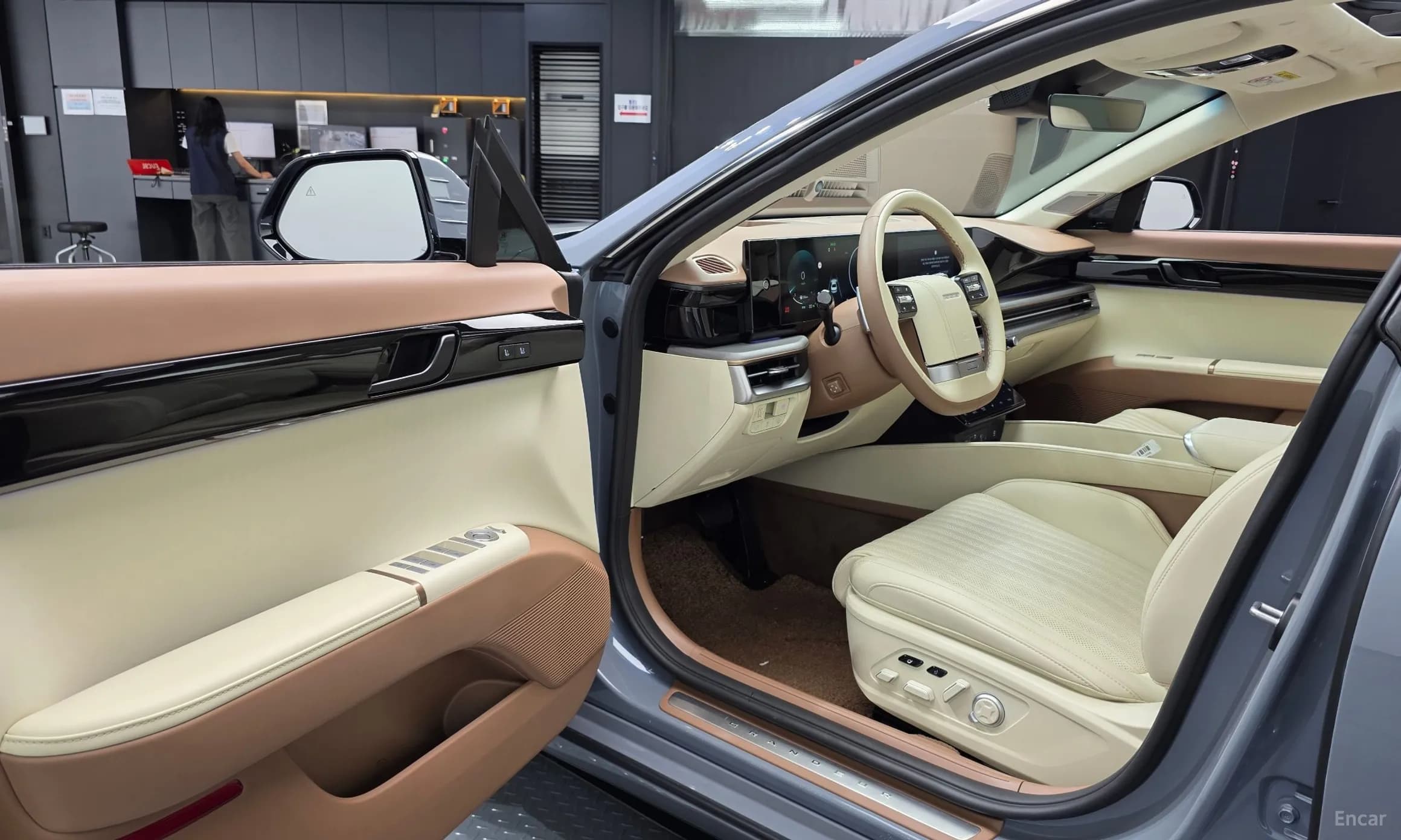 Grandeur Hybrid (GN7)