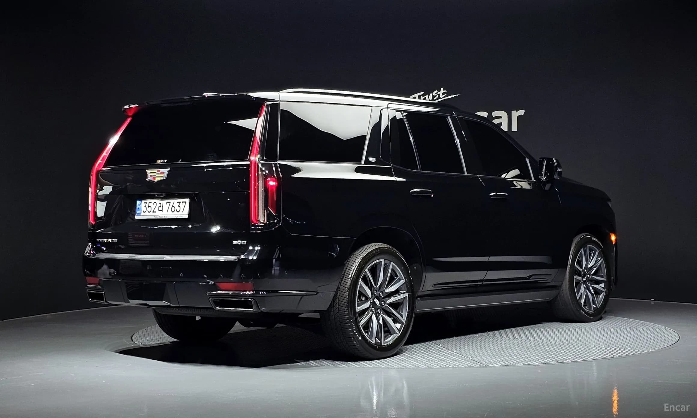 Escalade 5th Generation