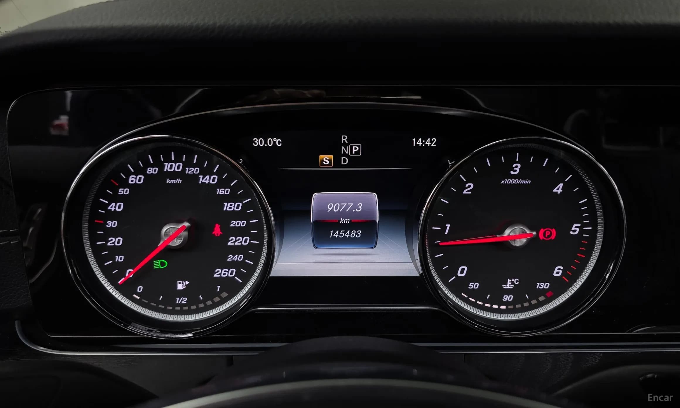 E-Class W213