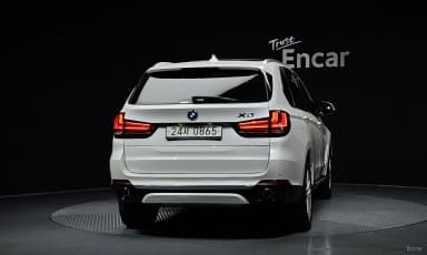 X5 (F15)