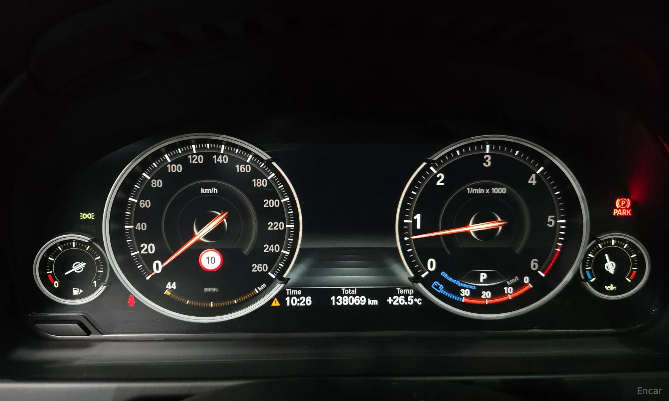 X5 (F15)