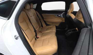 S90