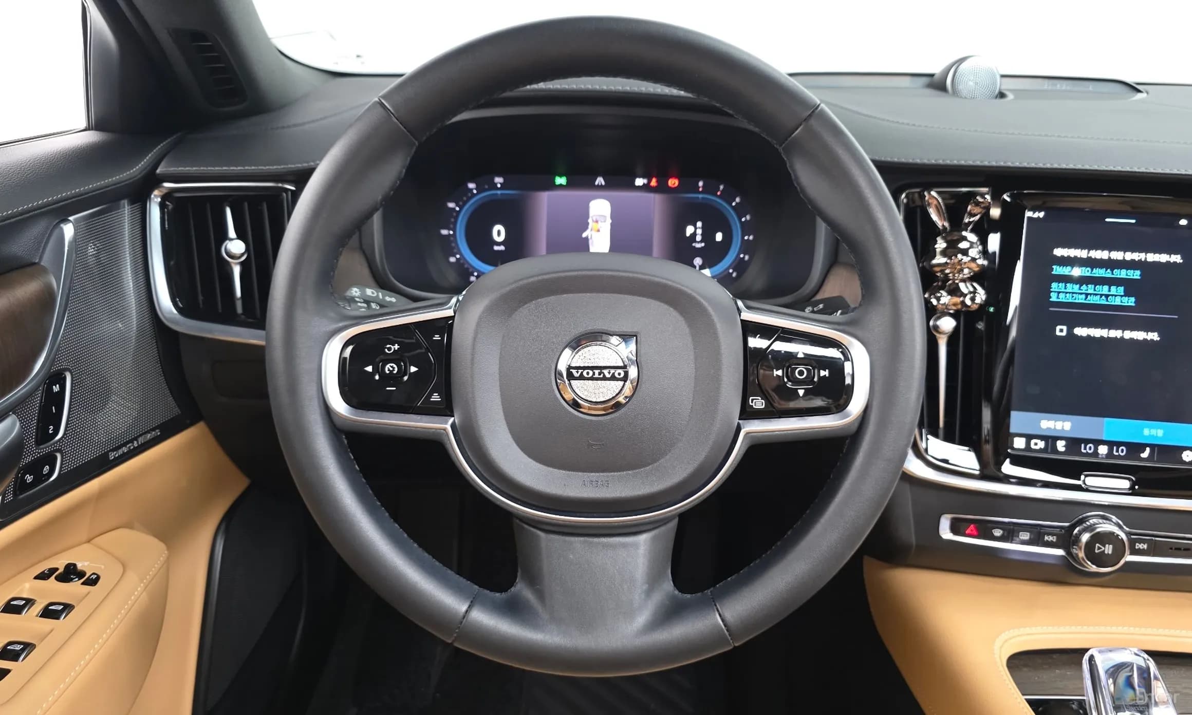 S90