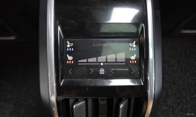 S90