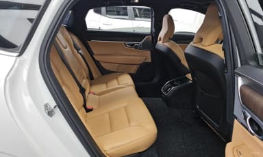 S90