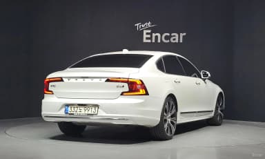 S90