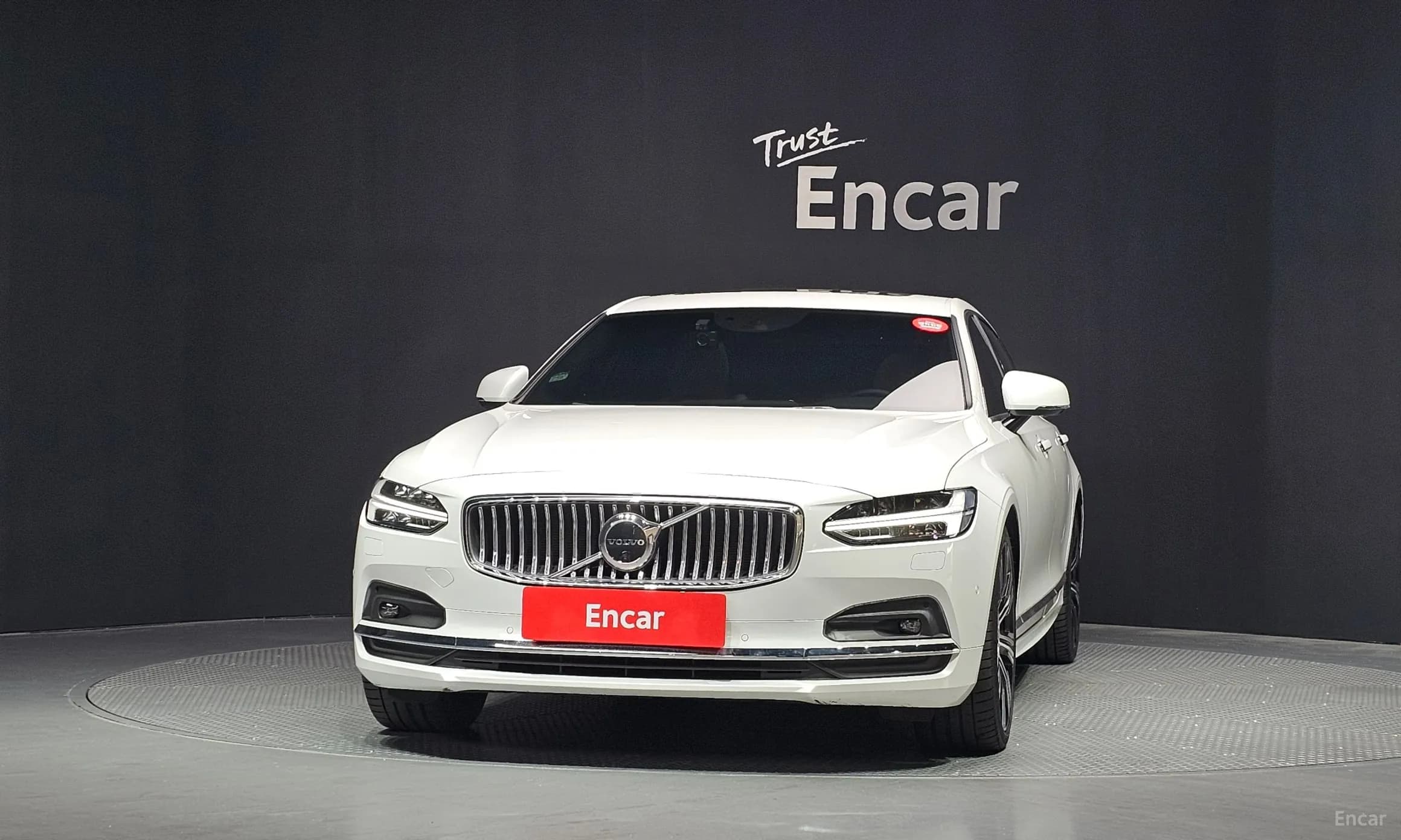 S90