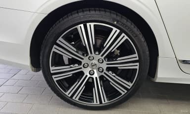 S90