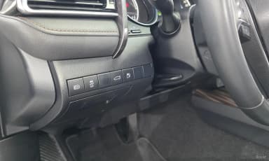 Camry (XV70)